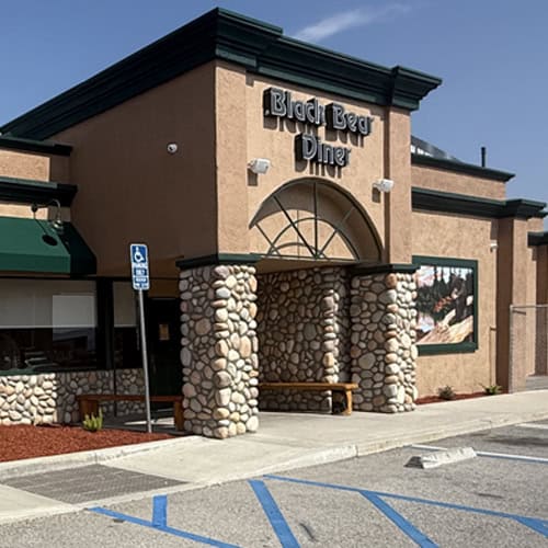 Black Bear Diner Canyon Country — Santa Clarita